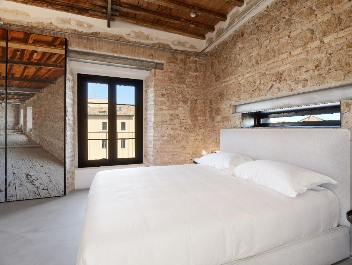 Rhinoceros Aparthotel Rome Exterior photo